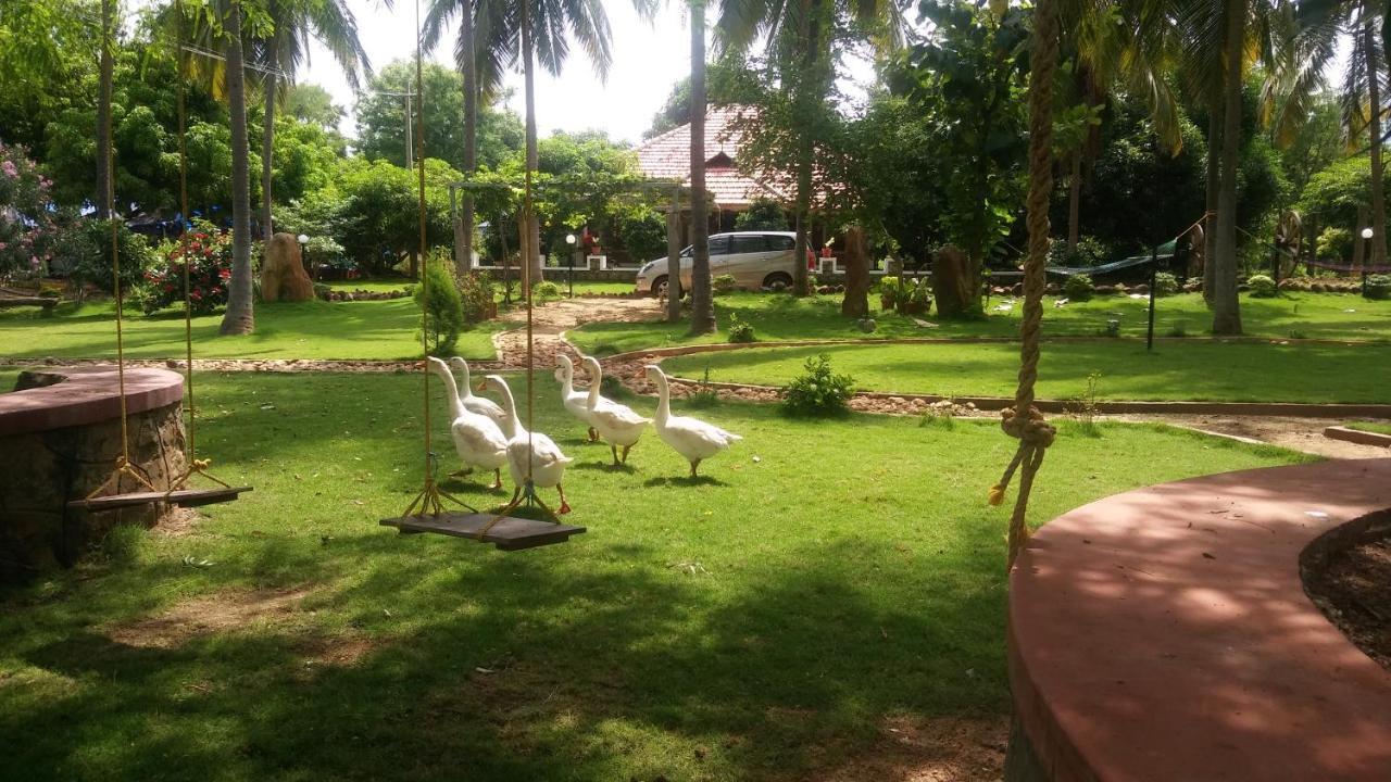 Mango Village Farm House Nelliyampathy Екстер'єр фото